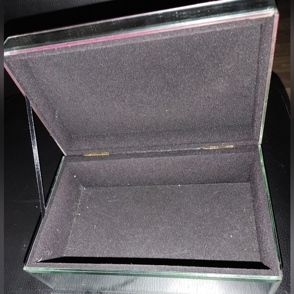 Mirrored Hinge Lid Jewelry Keepsake Box Hello Lovely On Lid Preowned - Picture 2 of 5